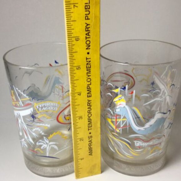 2 Goofy Glasses Typhoon Lagoon Walt Disney World Remember Magic McDonalds - Picture 7 of 7